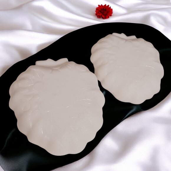 Vintage Hazel Atlas Milk Glass Strawberry Grape Candy Trinket Dishes – Set of 2 - Picture 3 of 13